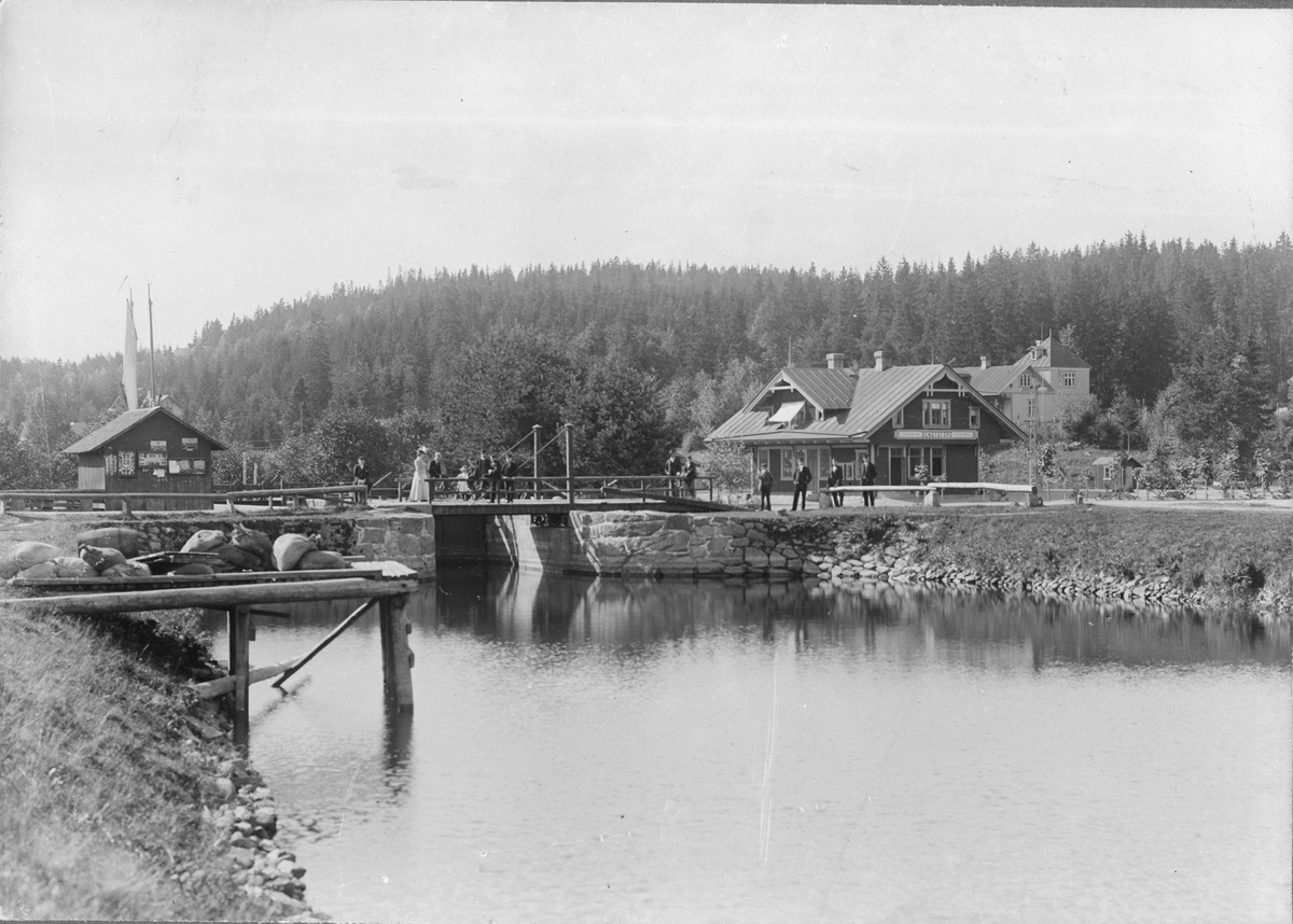 Bengtsfors järnvägsstation vid Dalslands Kanal.