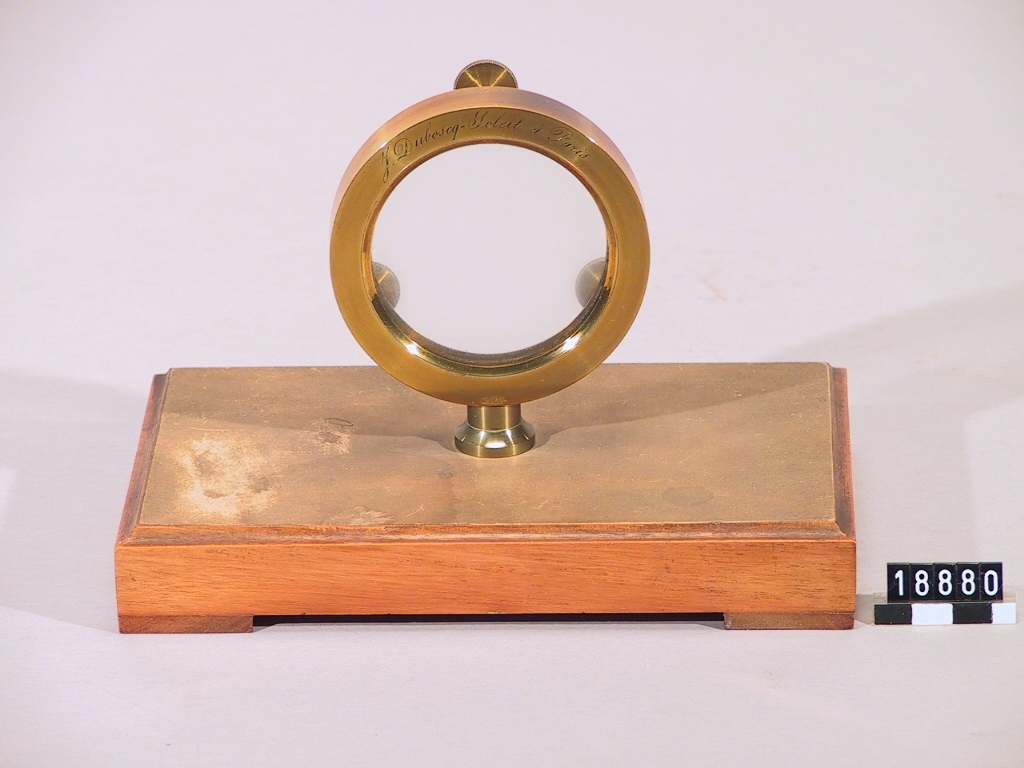 Apparat för att visa Newtons fägringar.