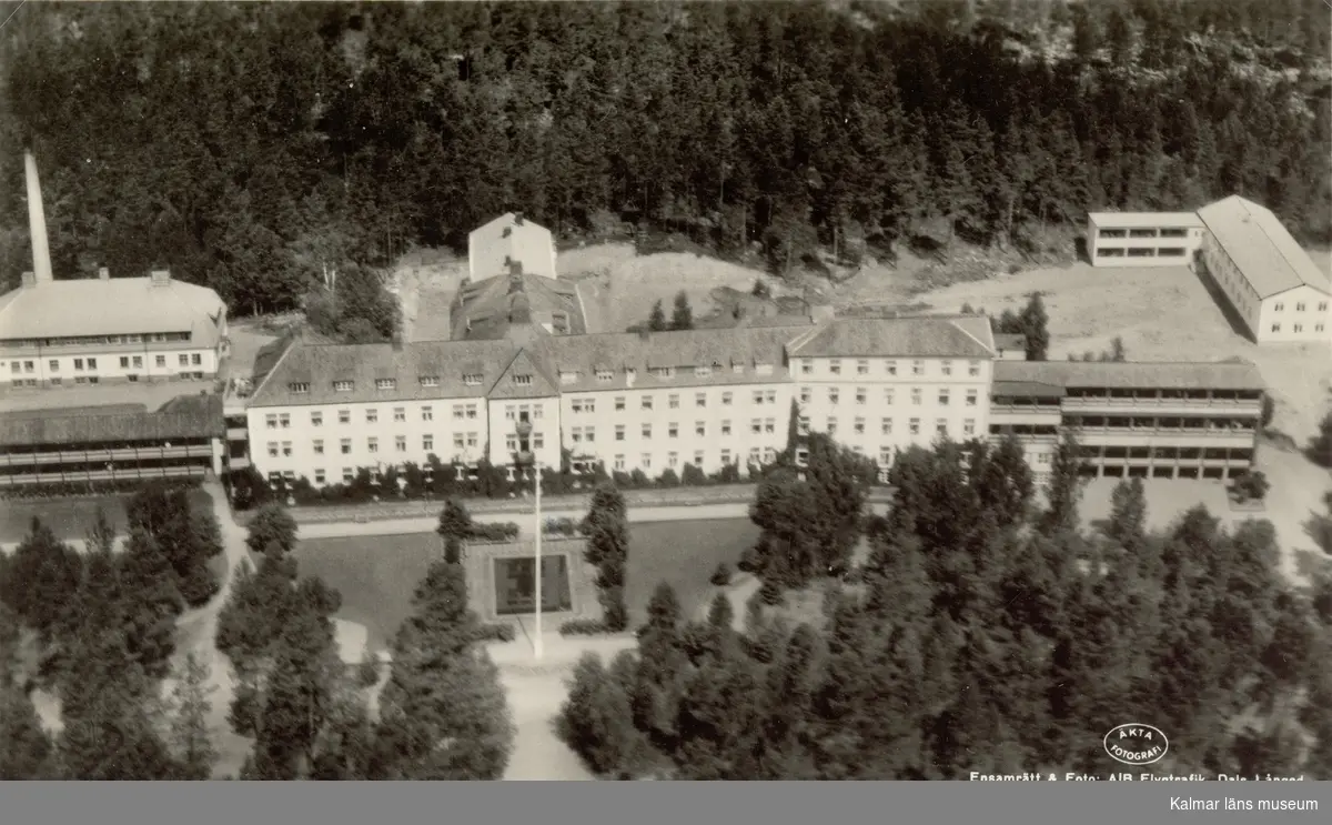 Vykort över Målilla santatorium, som tog emot tbc-patienter 1915-1973.