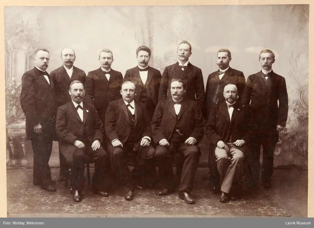 Laurvigs Handelsstandsforenings Bestyrelsesmedlemmer 1897 -1900.