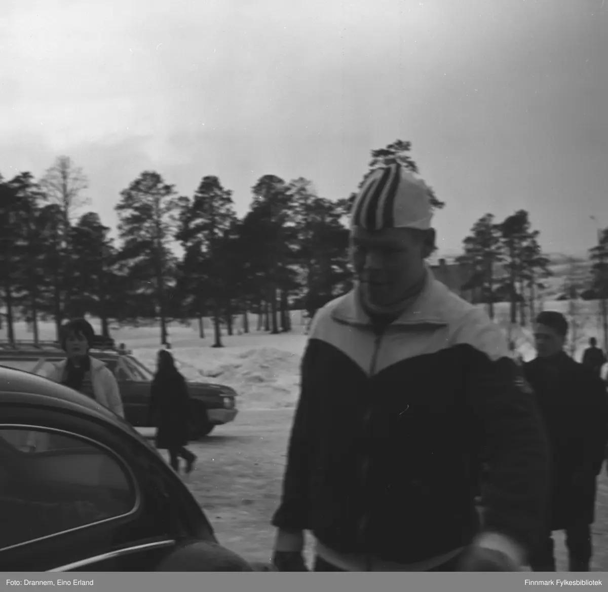 Skøyteløperen Per Ivar Moe fotografert under et skøytestevne i Alta