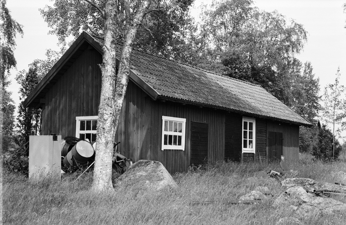 Smedja, Saringe 2:26, Tuna socken, Uppland 1987