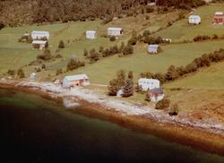 Flyfoto fra i Surnadal kommune. Bildet er datert 31. juli 19