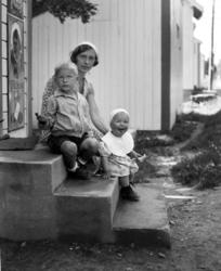 Mangler informasjon. kjente barn, Sverdrups egne? Fra Nordmø