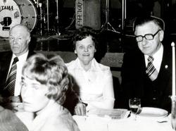 Festsamling hos NLF. Trolig er det Norsk Lastebileiers Forbu