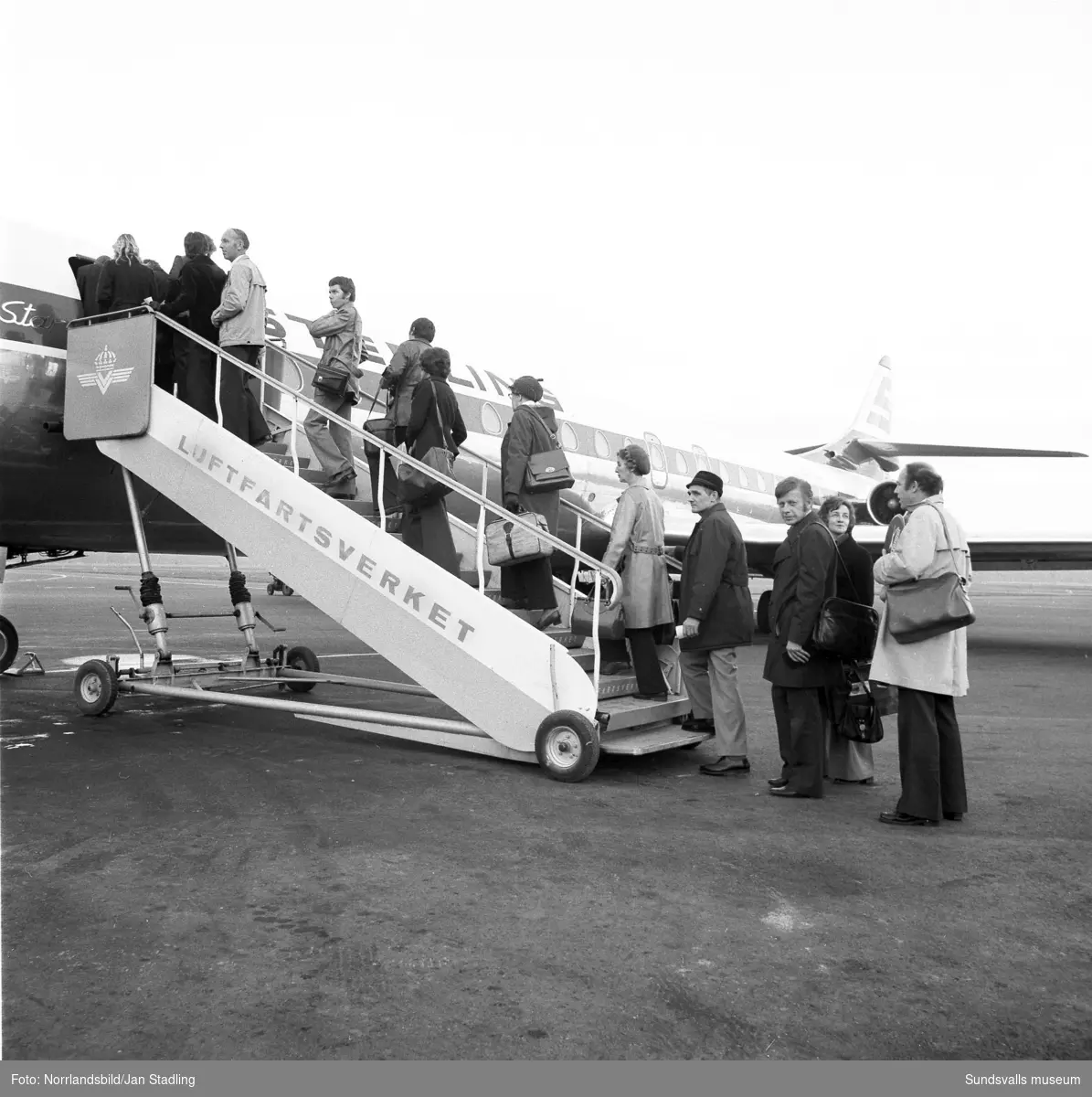 Bildserie från resebyrån Trivselresors första charterflyg från Midlanda till Kanarieöarna.