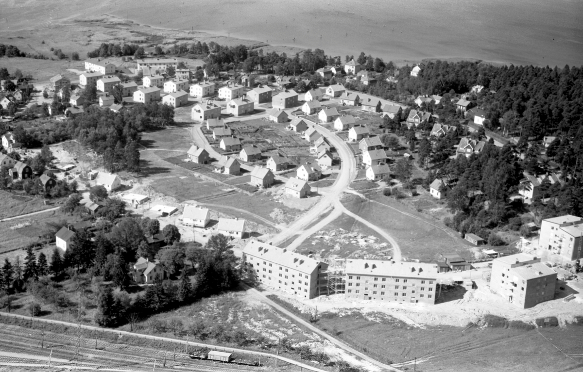 Värmland från luften 1956: Kristinehamn, Stenfallet