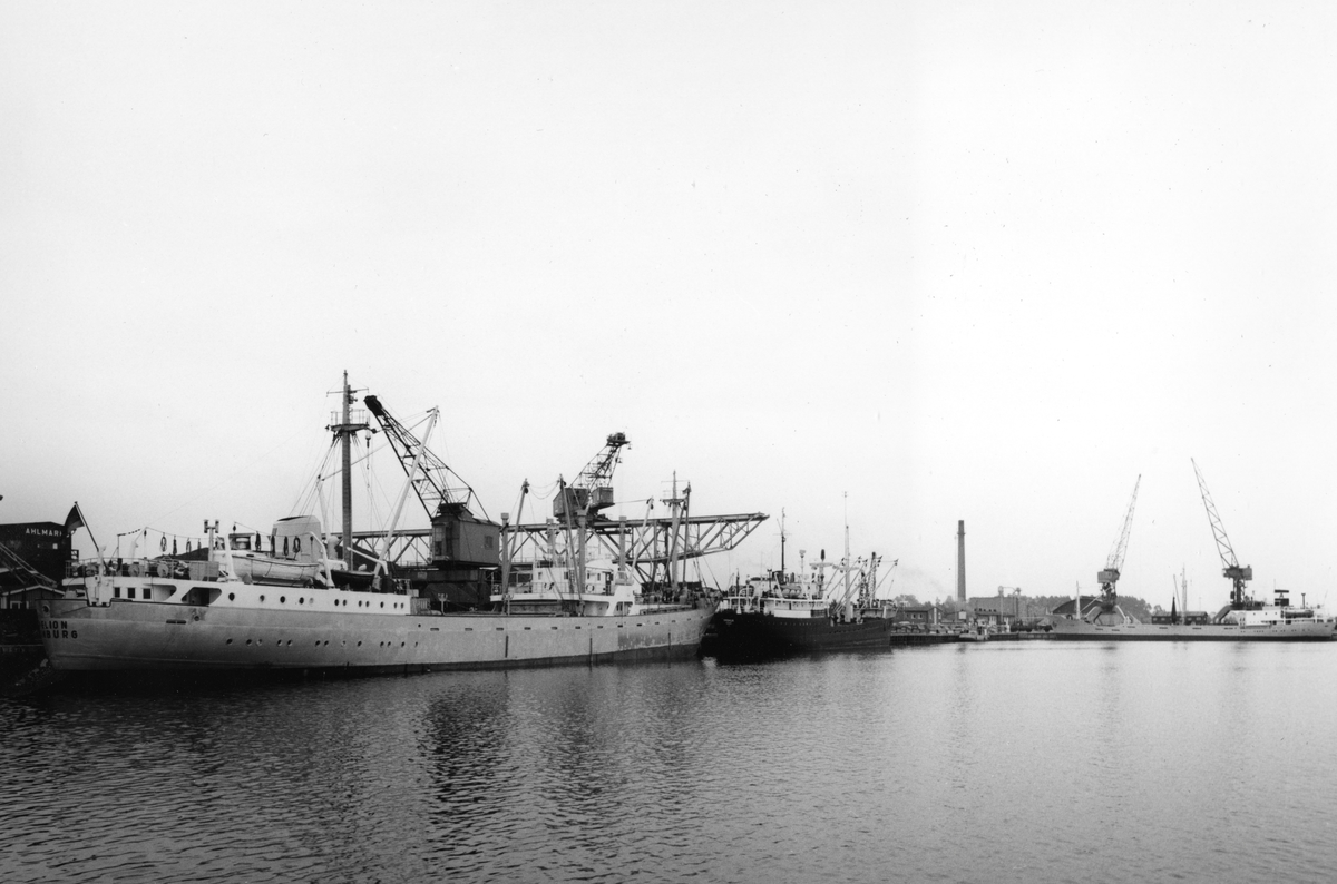Karlstads Yttre hamn i början av 1960-talet.