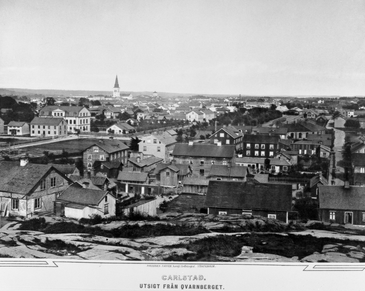 Bilderna kommer från ett planschverk över Karlstad utgivet av Johannes Jaeger 1884. Museets exemplar är en hyllningspresent till avgående landshövdingen Henrik Gyllenram som tillträdde 1873 och avgick den 1 maj 1885.