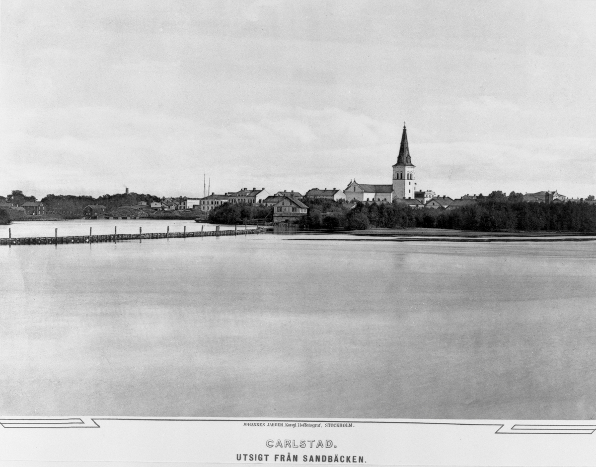 Bilderna kommer från ett planschverk över Karlstad utgivet av Johannes Jaeger 1884. Museets exemplar är en hyllningspresent till avgående landshövdingen Henrik Gyllenram som tillträdde 1873 och avgick den 1 maj 1885.