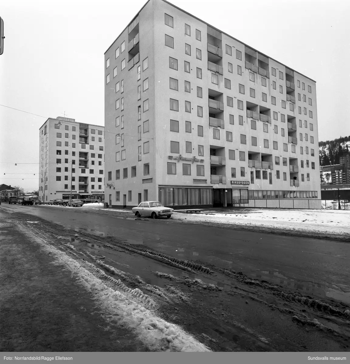 Riksbyggens pågående byggen vid Storgatan, där 52 och 54 står klara.