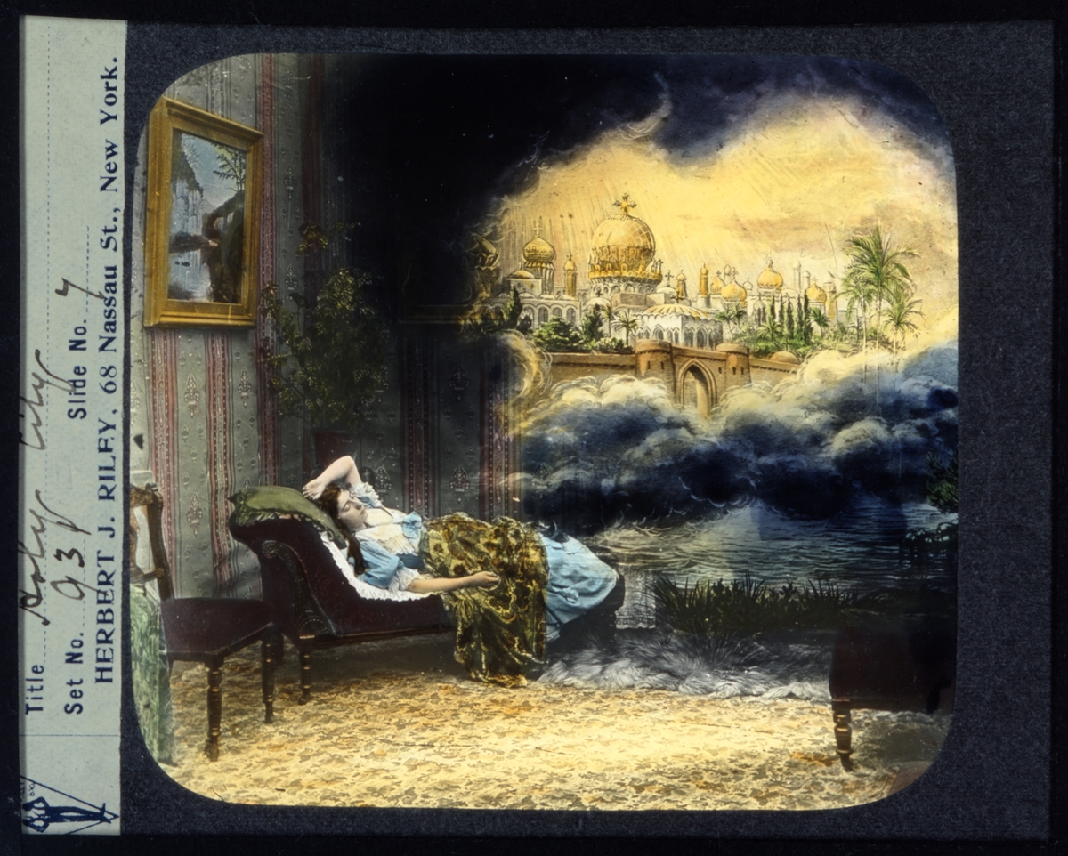 Koloreradt fotografi.
Ingått i bildserien "The Holy City". Kvinna sovande på divan, som drömmer om det heliga staden.