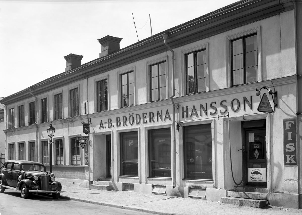 AB Bröderna Hansson, Norra Centralgatan 15, Juni 1937
Personbil X 499