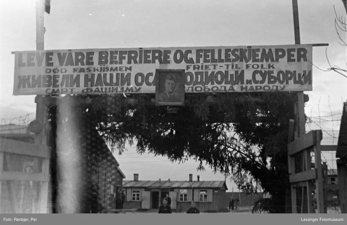 Porten til krigsfangeleiren på Rotvoll i Trondheim.