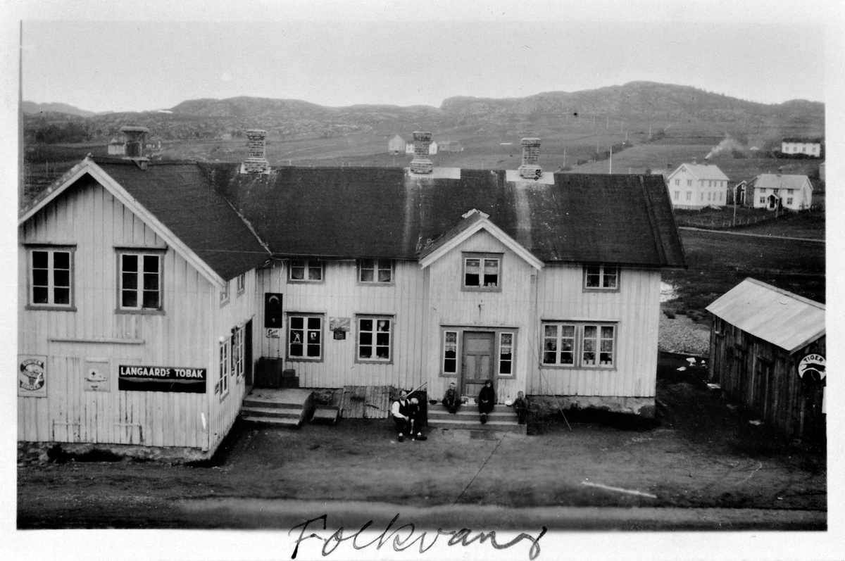 Bjugn Handelssamlag på Folkvang i Botngård ca. 1927