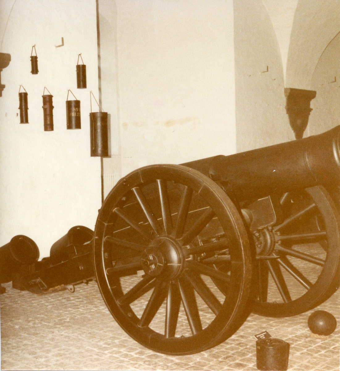Kanon, 1800-talet. Studiebesök på Töjhusmuséet, Köpenhamn.