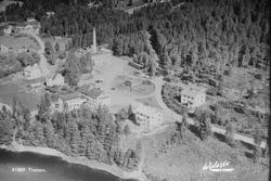 61889 Tretten. Widerøe