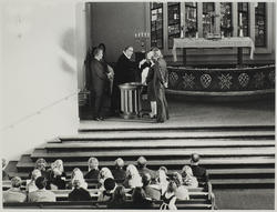 Grefsen K.Kirkeseremoni, kanskje en konfirmasjon...27A