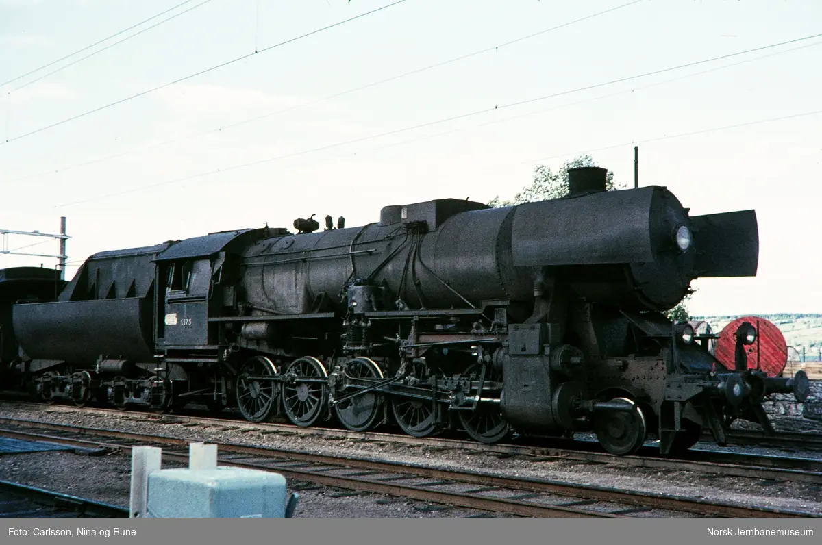 Damplokomotiv type 63a nr. 5573 "stortysker" på Gjøvik stasjon