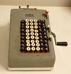 Regnemaskin med sveiv