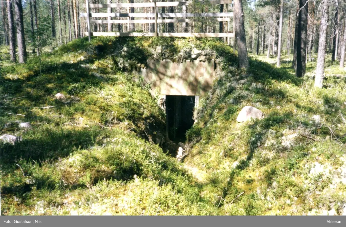 Skyddsvärn, ingång. Svensk-Norska gränsen, Sälenområdet.