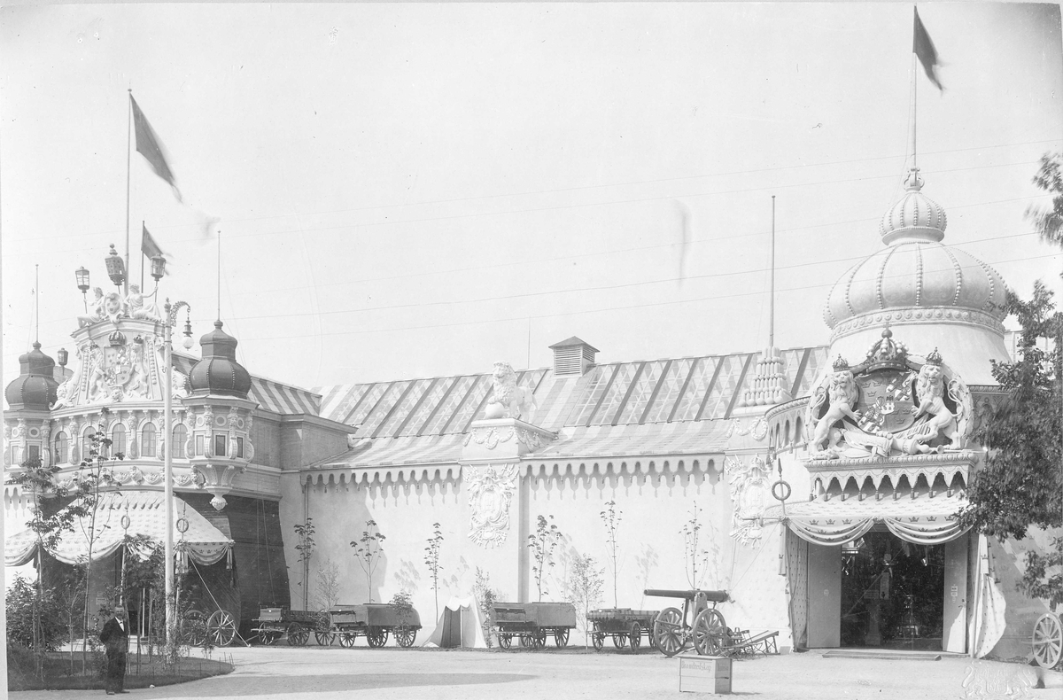 Stockholmsutställningen 1897, Arméns och Flottans paviljong.