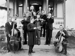 Råde filharmoniske orkester, Furuly ungdomslokale. Bildet er