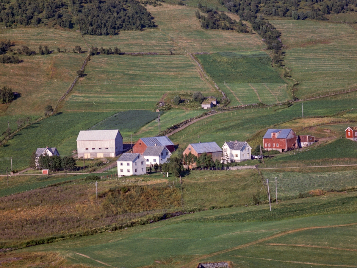 Flyfoto fra Dale i Kvæfjord.