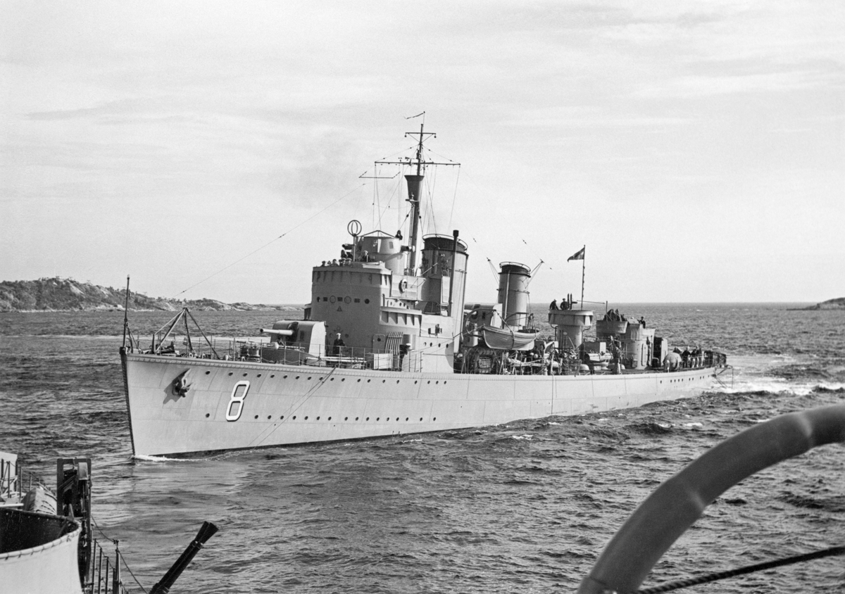 Jagaren Karlskrona i Kustflottan juni 1941.