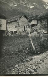 Sengebu, Frøisdalen, Sunnylven