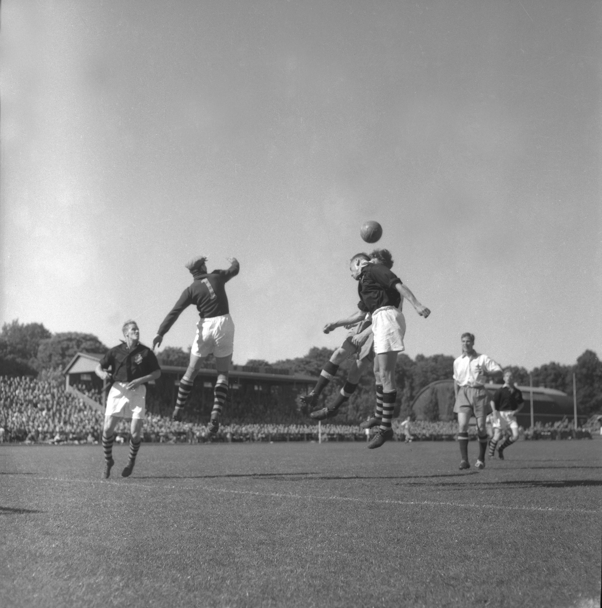 IFK Norrk&ouml;ping mot AIK i Idrottsparken i Norrk&ouml;ping. Fotboll. Fotbollsmatch.