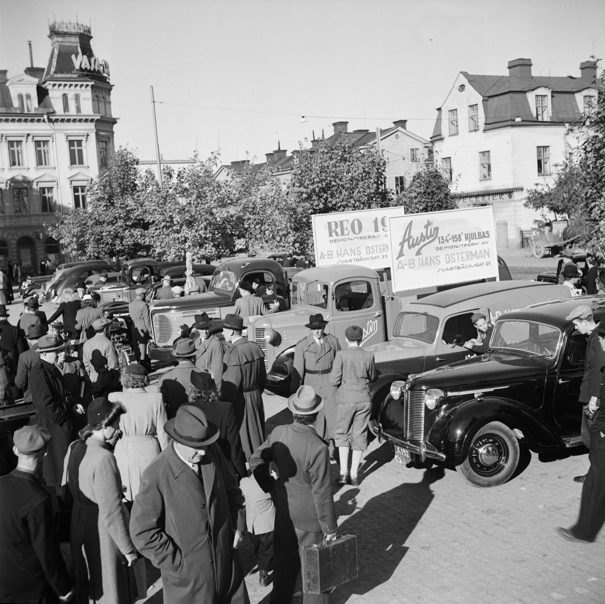Osterman, Hans AB, bilmarknad, Uppsala, oktober 1946