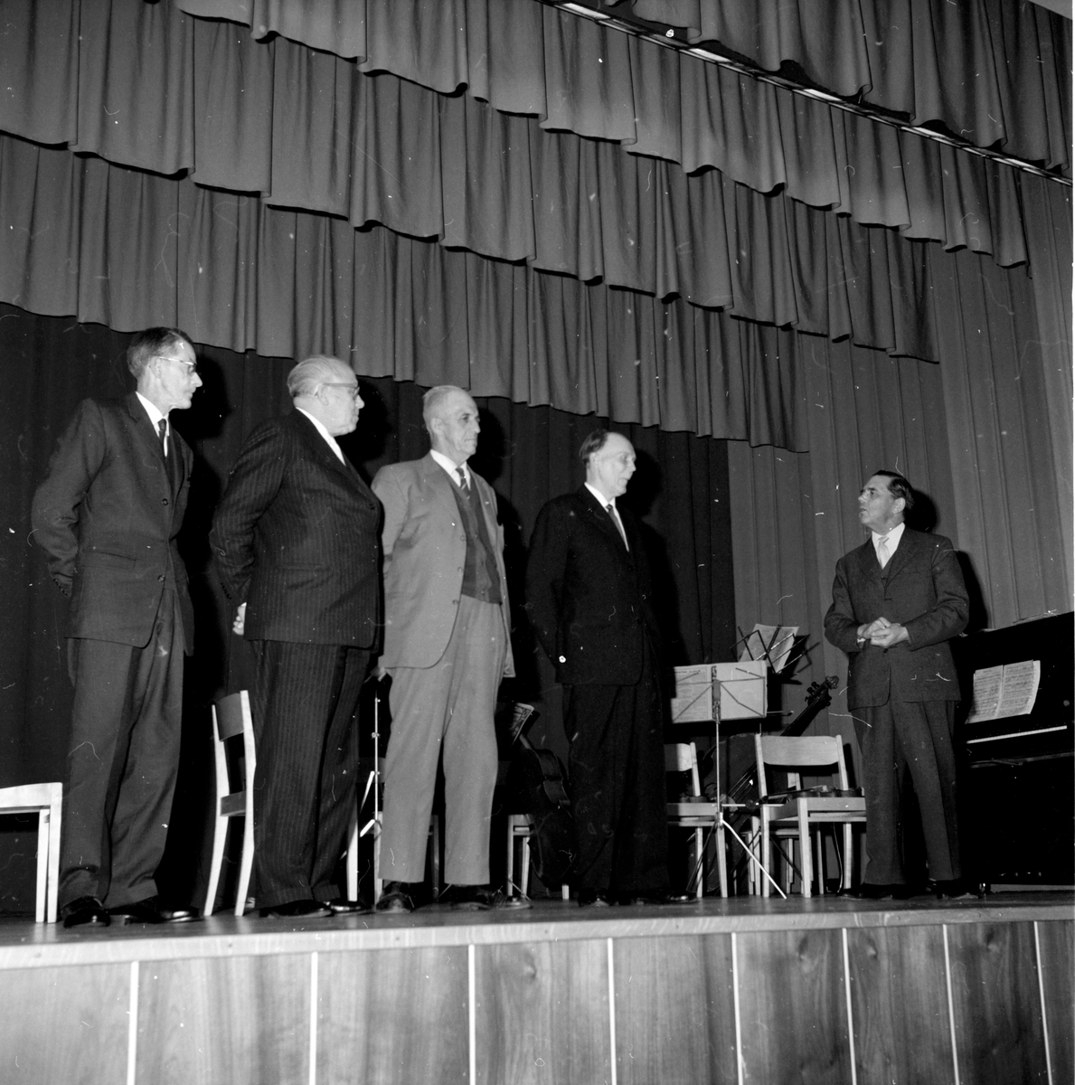 Ovanåkers Fullmäktige sammanträde,
18 December 1962