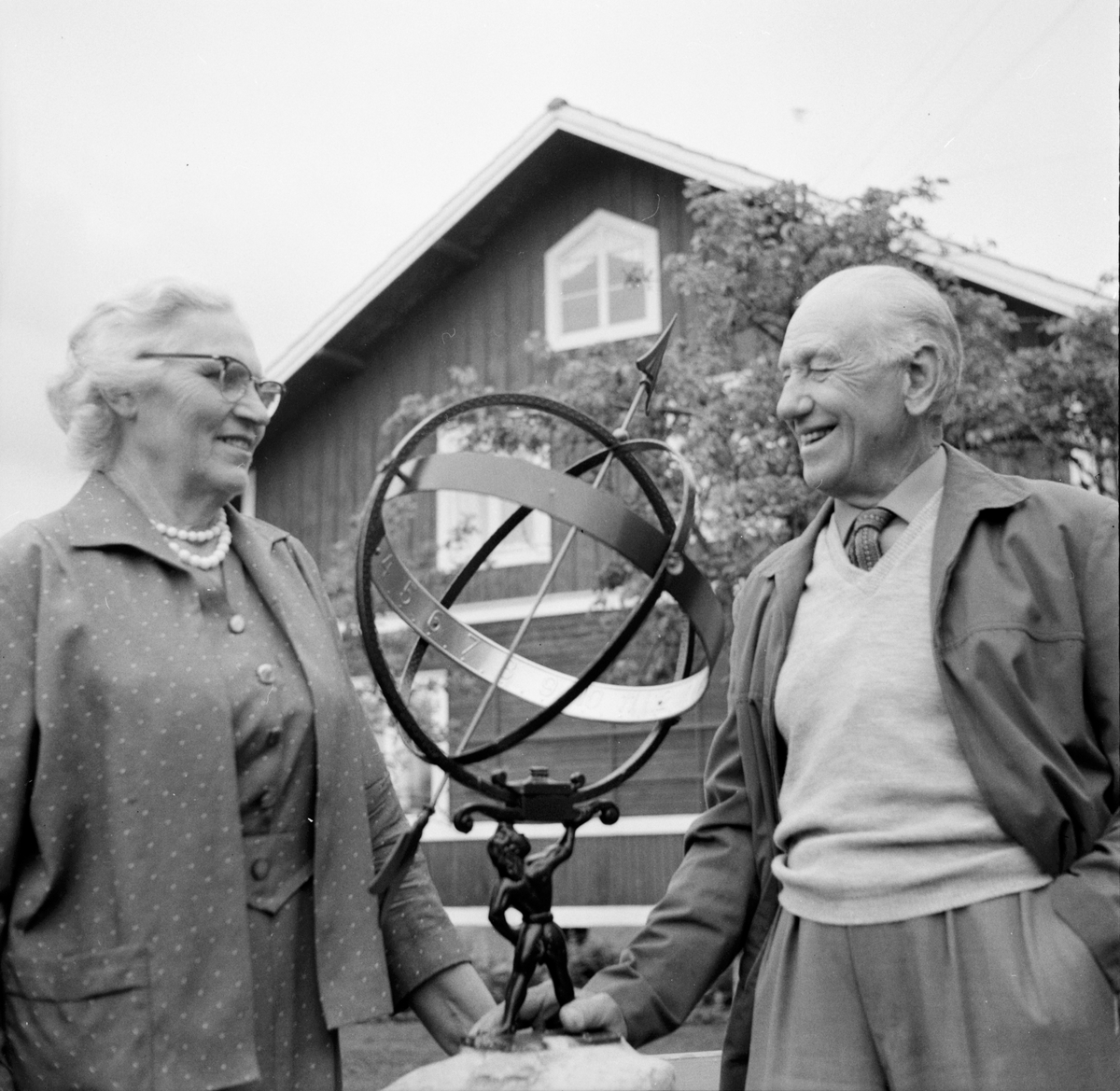Pensionärsfolkskolan i Forsa besöker
Per Orgård
15/7-1965