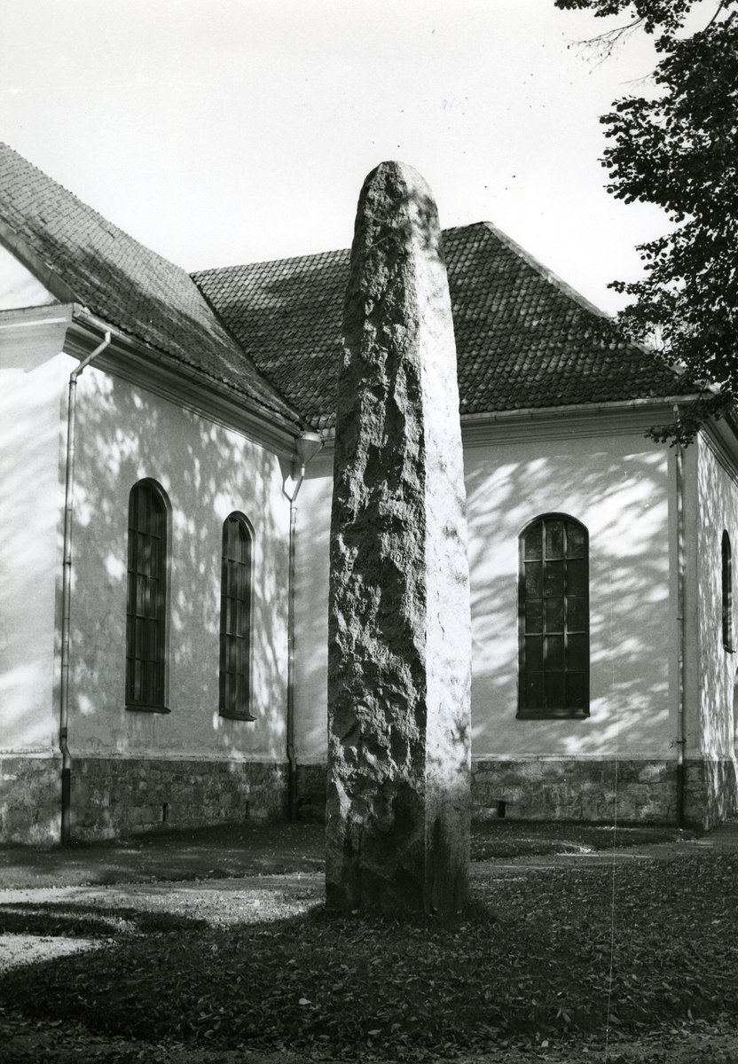 Østsiden kirke (Østre Fredrikstad kirke)
Ohmes bauta
Johan A.C. Ohme, general/kommandant