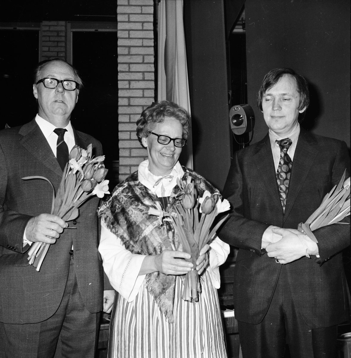 Forum Soare,
Astrid Häger,
Hägglund-Larsson,
Mars 1972