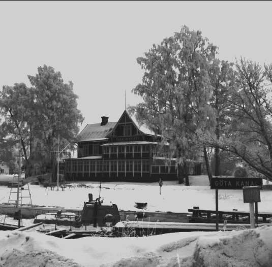 Karlsborg, exteriörbild av Kanalhotellet i vinterskrud. Endast neg finns.