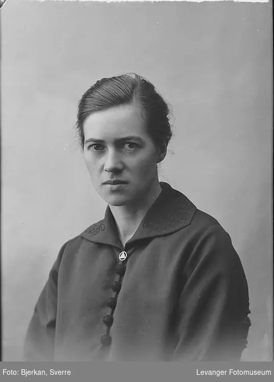 Portrett Dagny Høylo.