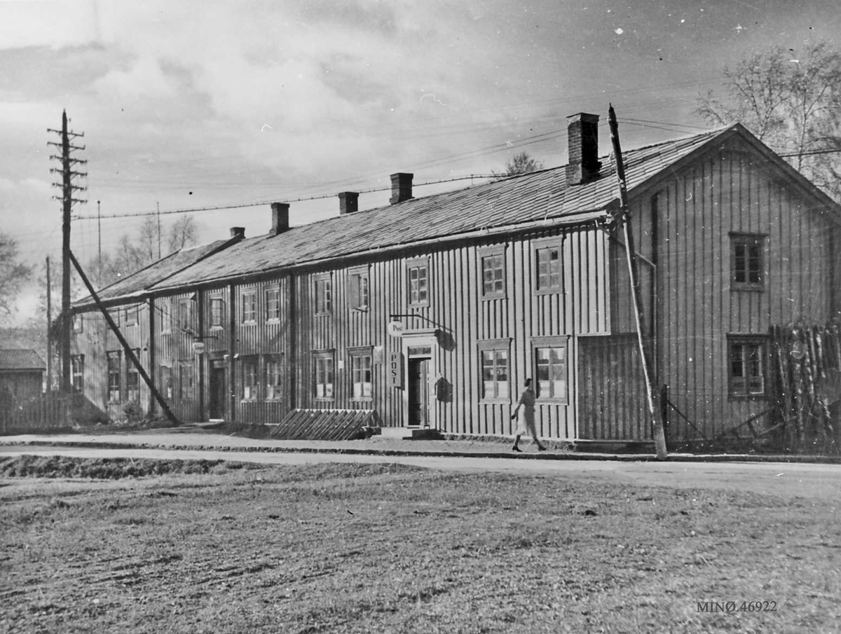 Sorenskrivergården. Postkontor fram til 1958. 