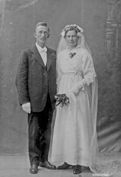 Martin Erikson Gjelten f. 1882, Gina Jakobsdatter Stamoen f.