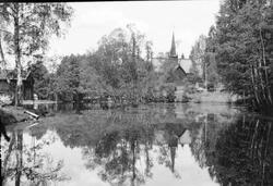 Garmokirka. Nordre tjern.