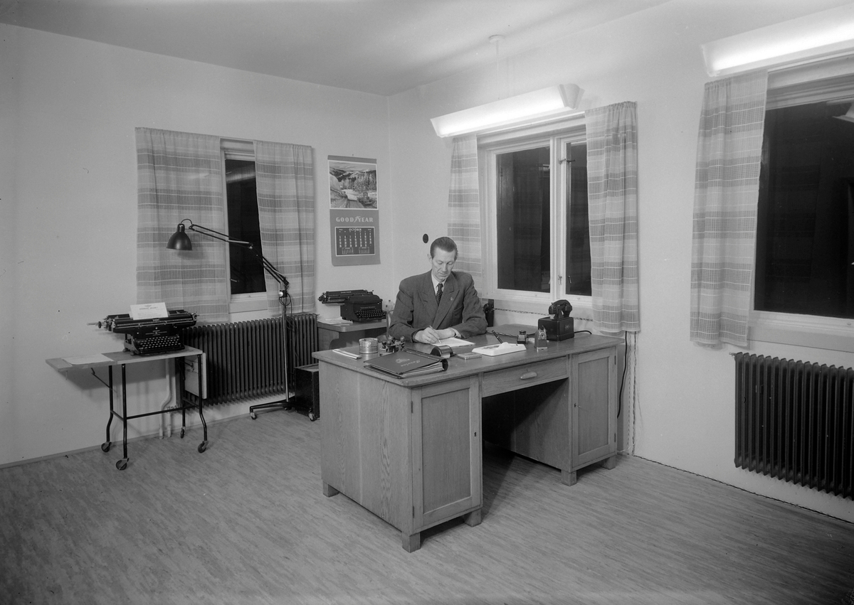 Surnadal Billag, interiør og eksteriør