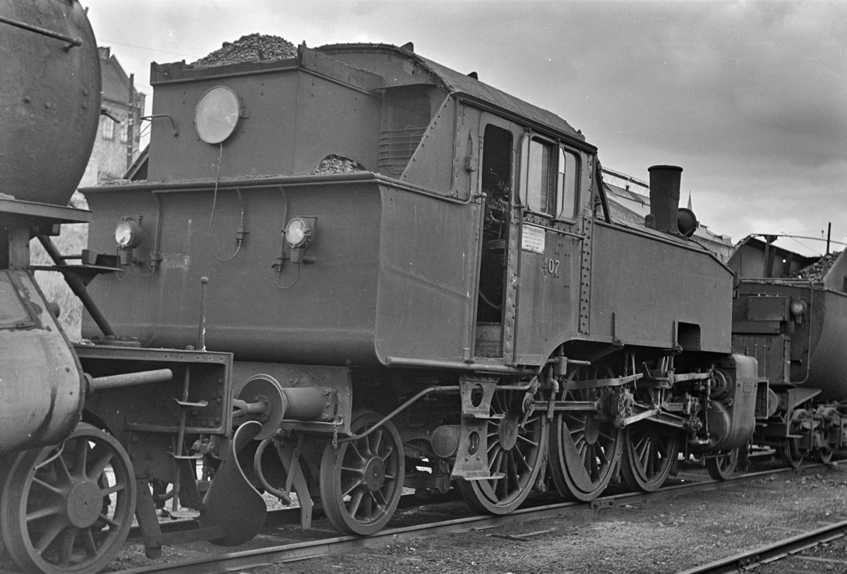 Damplokomotiv type 32a nr. 407, hensatt i Lodalen. i Oslo.