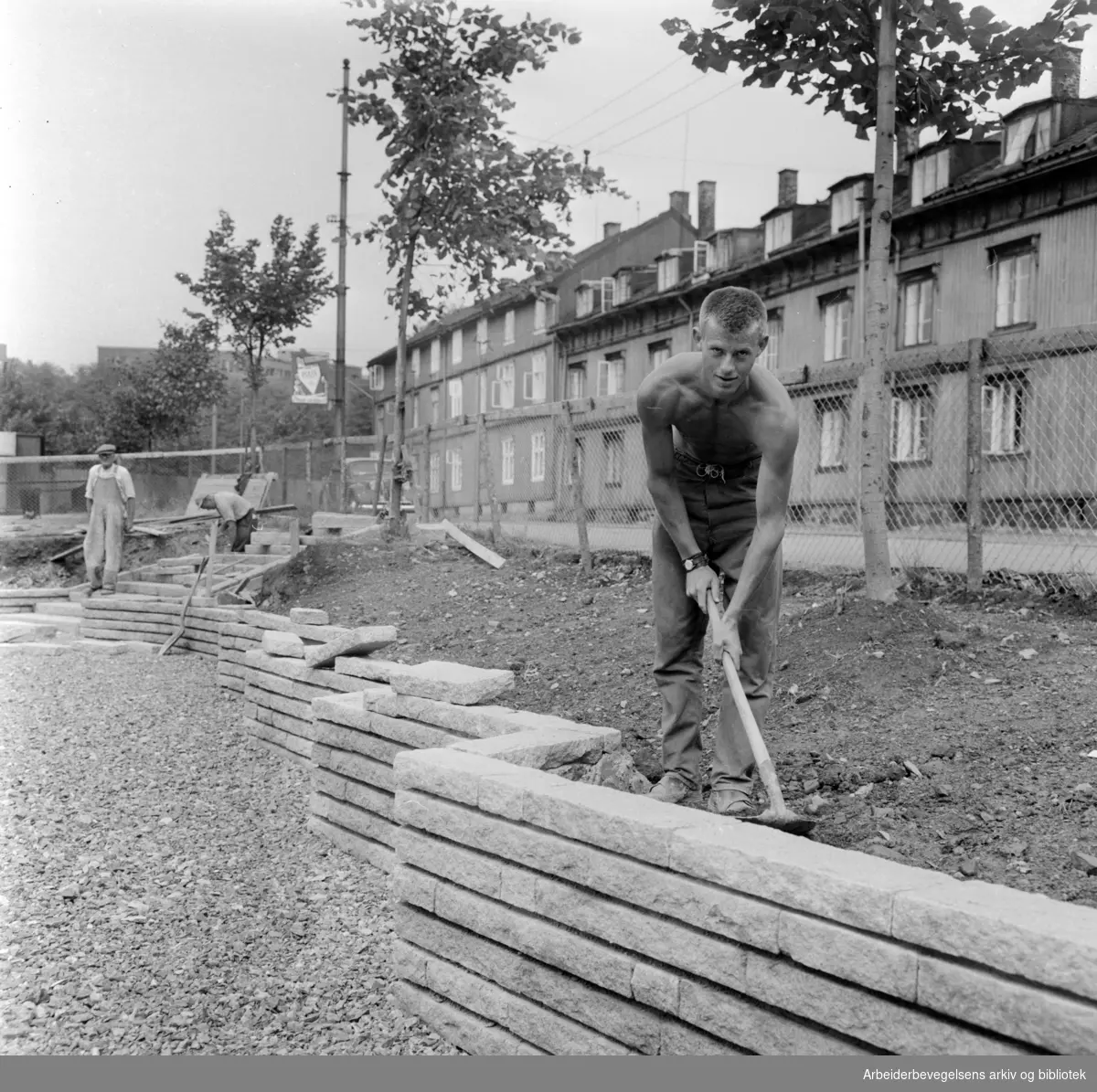 Throne Holst plass. August 1959