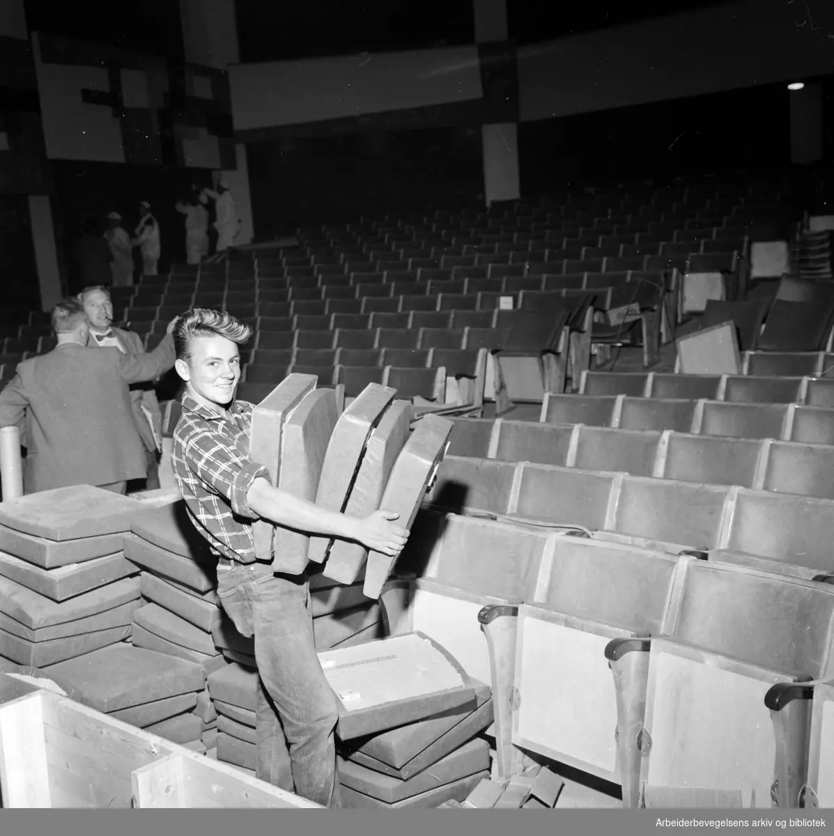 Soria Moria kino ombygges og åpner i kveld. August 1959