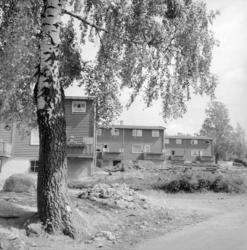 Sandstubakken. 6 nye firemannsboliger og 2 tomannsboliger me