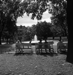 Parken ved Sagene kirke. September 1950