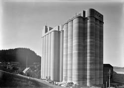 Tilbygg på kornsilo i Buvika