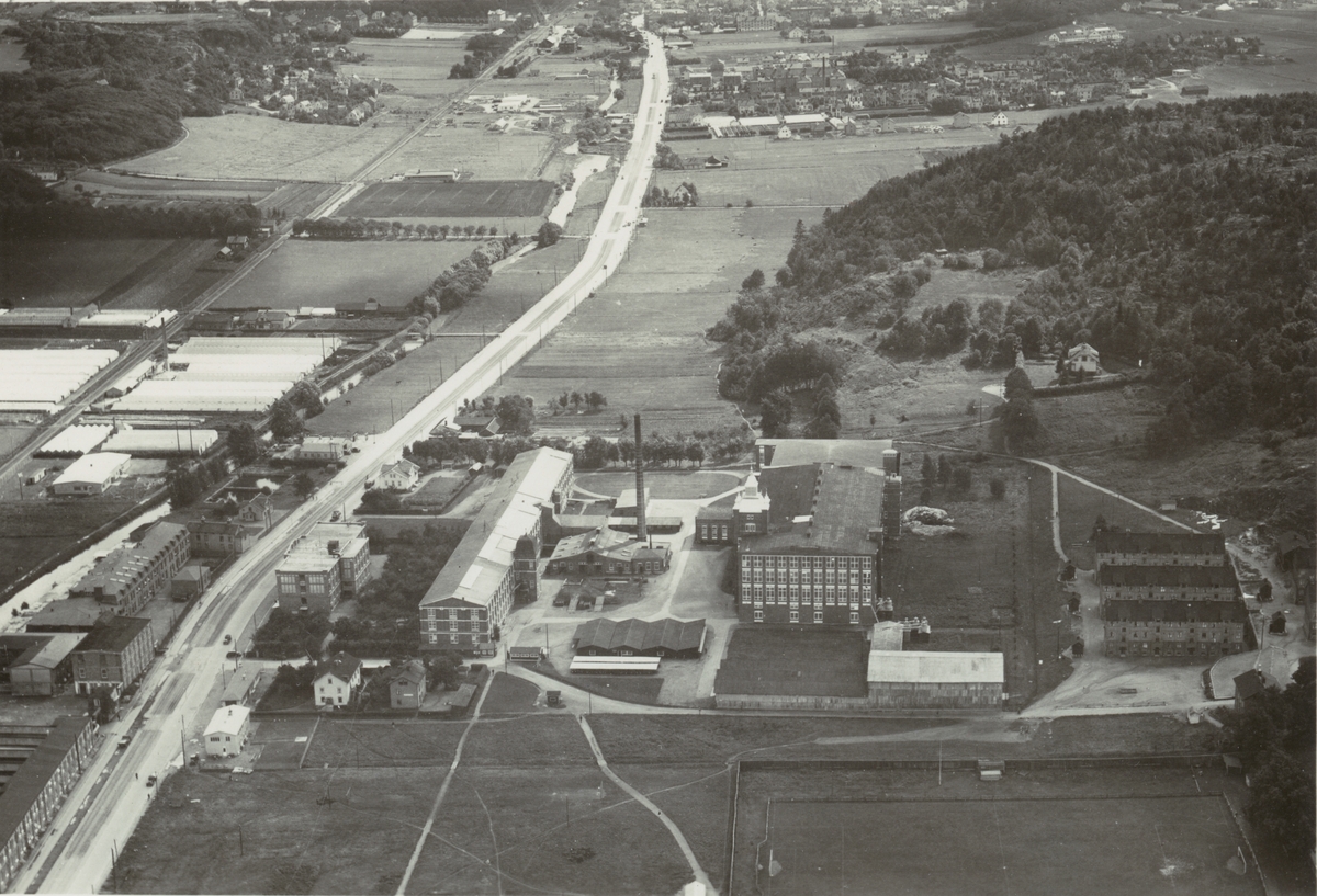 Flygfotografi över Mölnlycke fabriker, 1938.