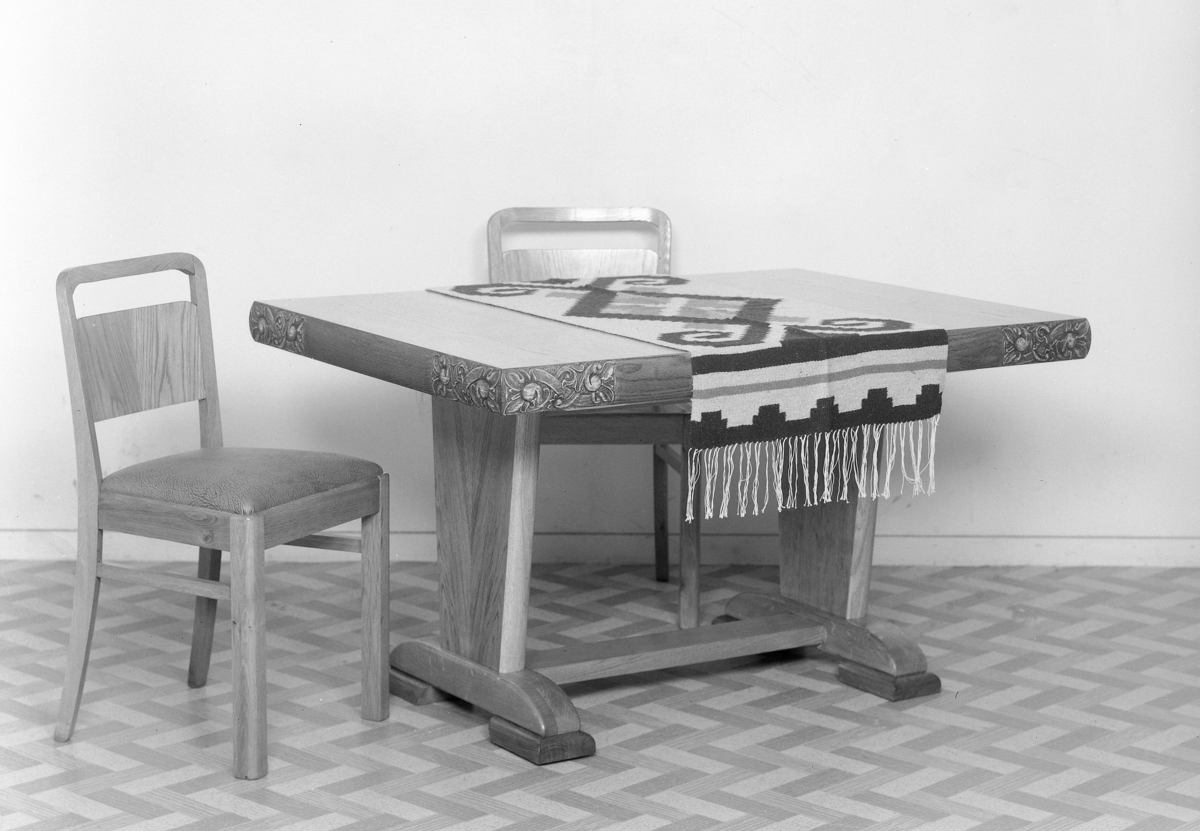 Spisestue. stiftinga sunnmøre museum / digitaltmuseum Spisestue 1940